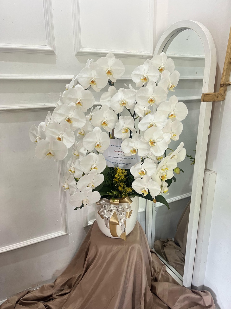 Vas Bunga Fresh Flower VAS-SHIBN