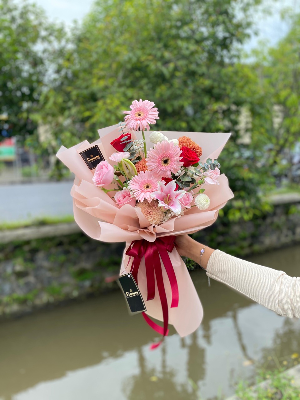 Buket Bunga Fresh Flower Medium BUK-5JHDJ