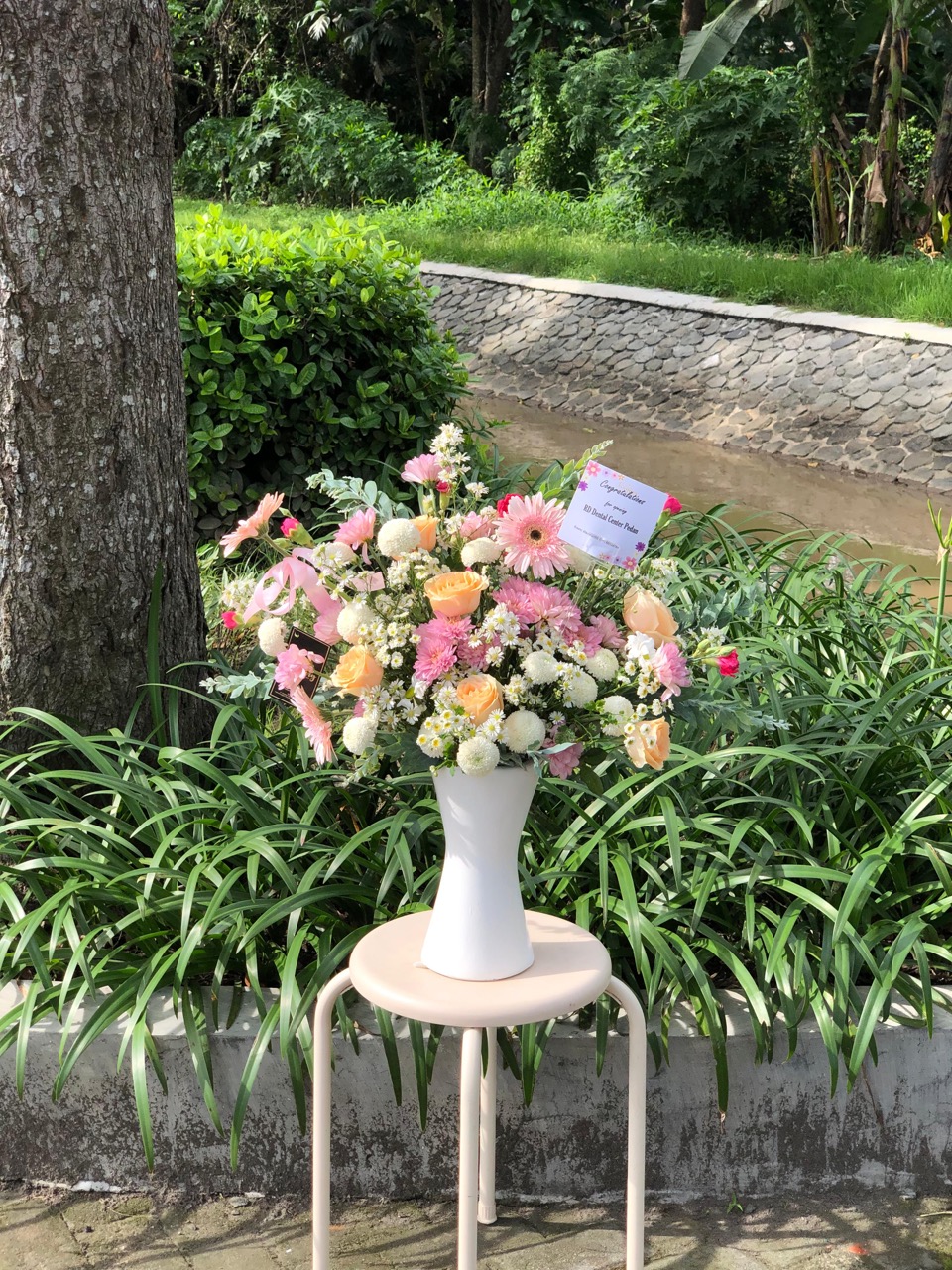 Vas Bunga Fresh Flower VAS-JXRPC
