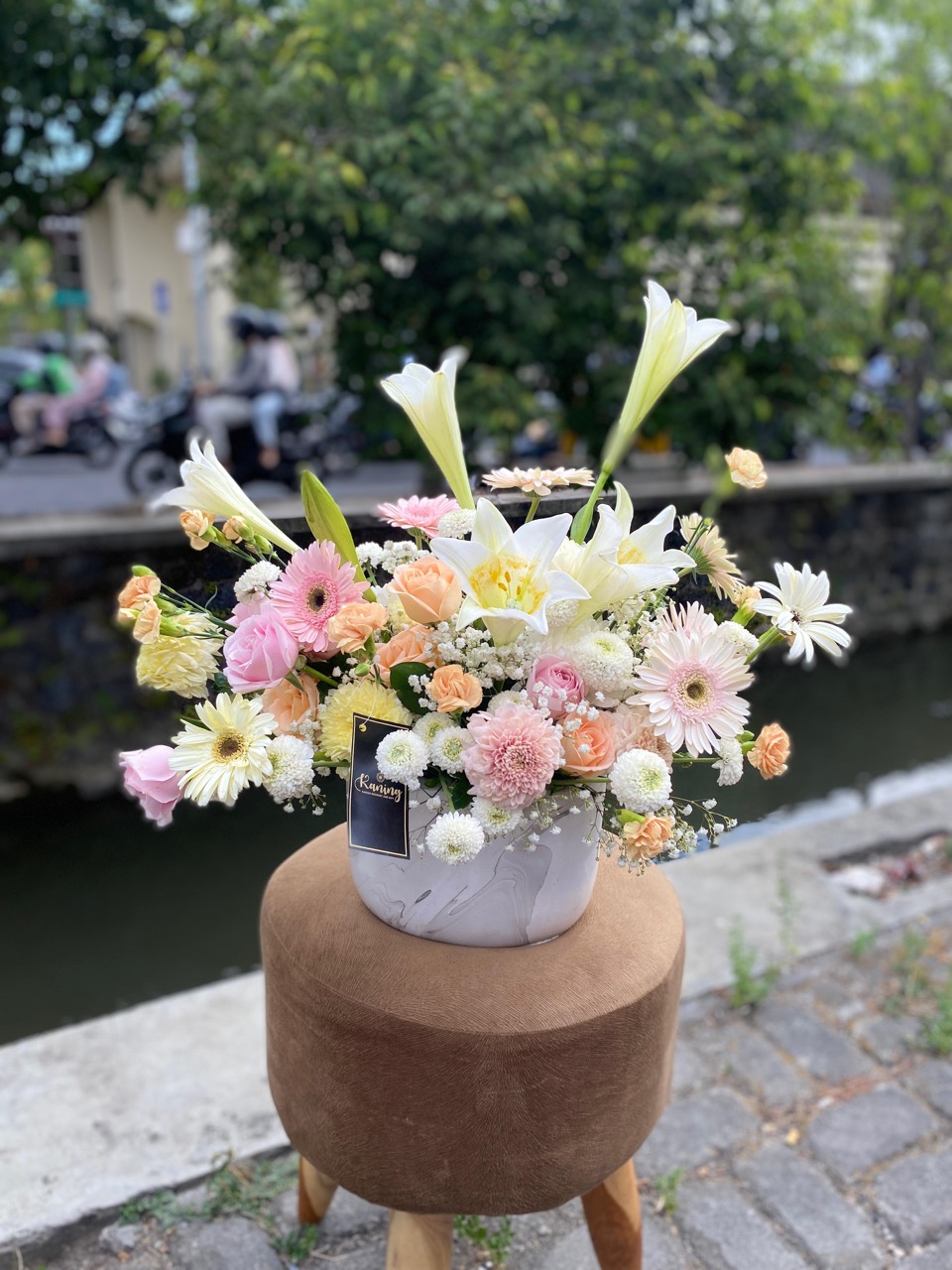 Vas Bunga Fresh Flower VAS-YGFB2