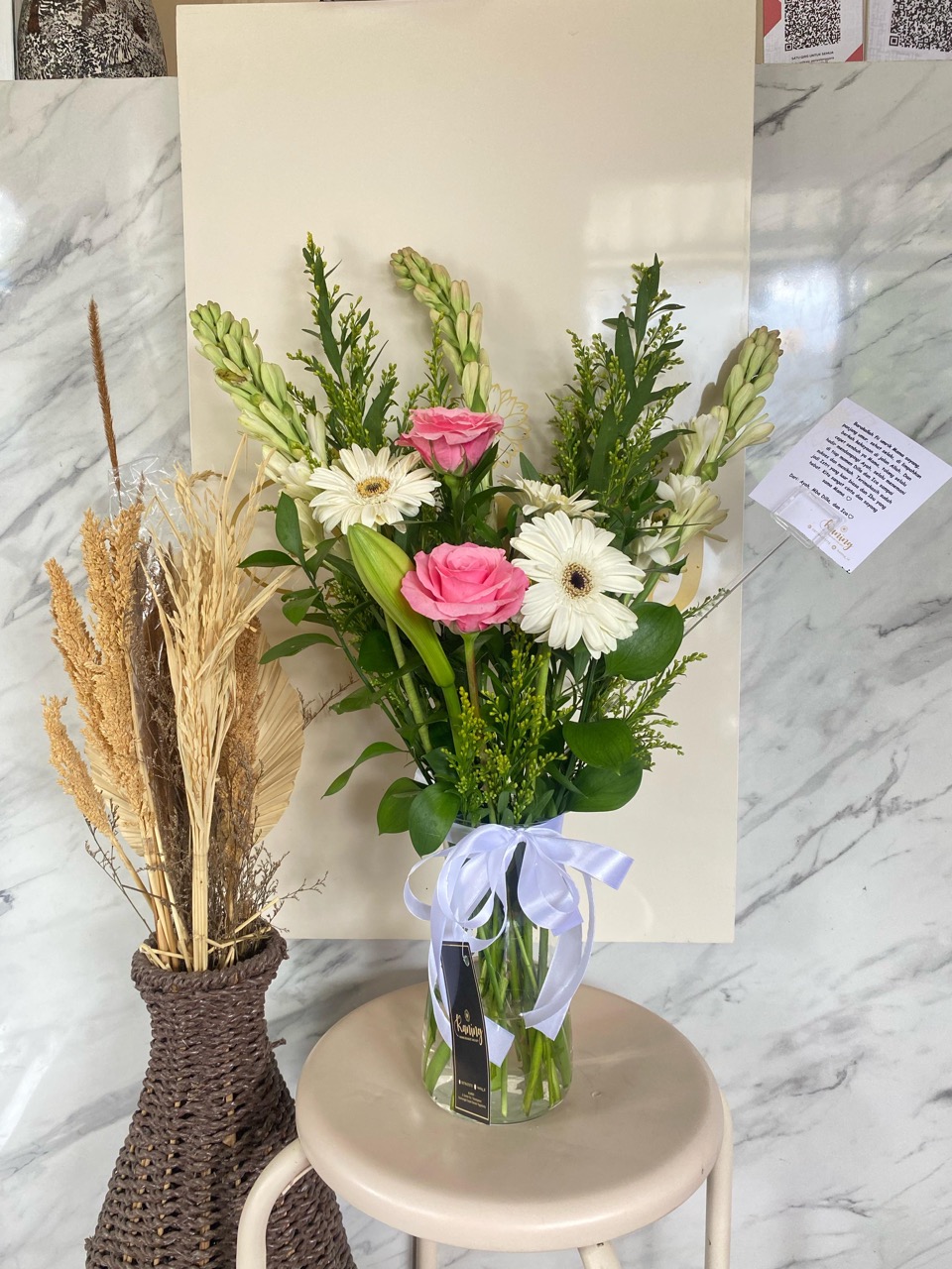 Vas Bunga Fresh Flower VAS-FSQKN